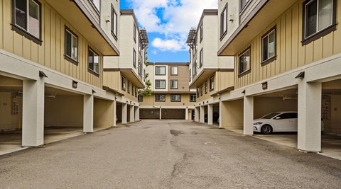 Peninsula Pines Apartments