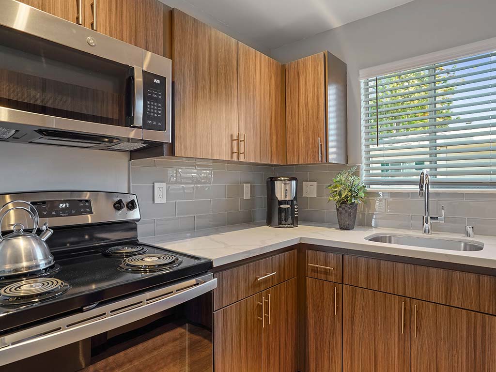 Upscale Stainless Steel Appliances at Colonial Garden Apartments, San Mateo, CA