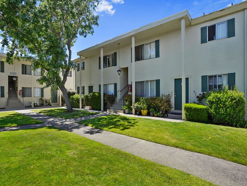 Two story apartment Two story apartment at Colonial Garden Apartments, San Mateo, CA, 94401