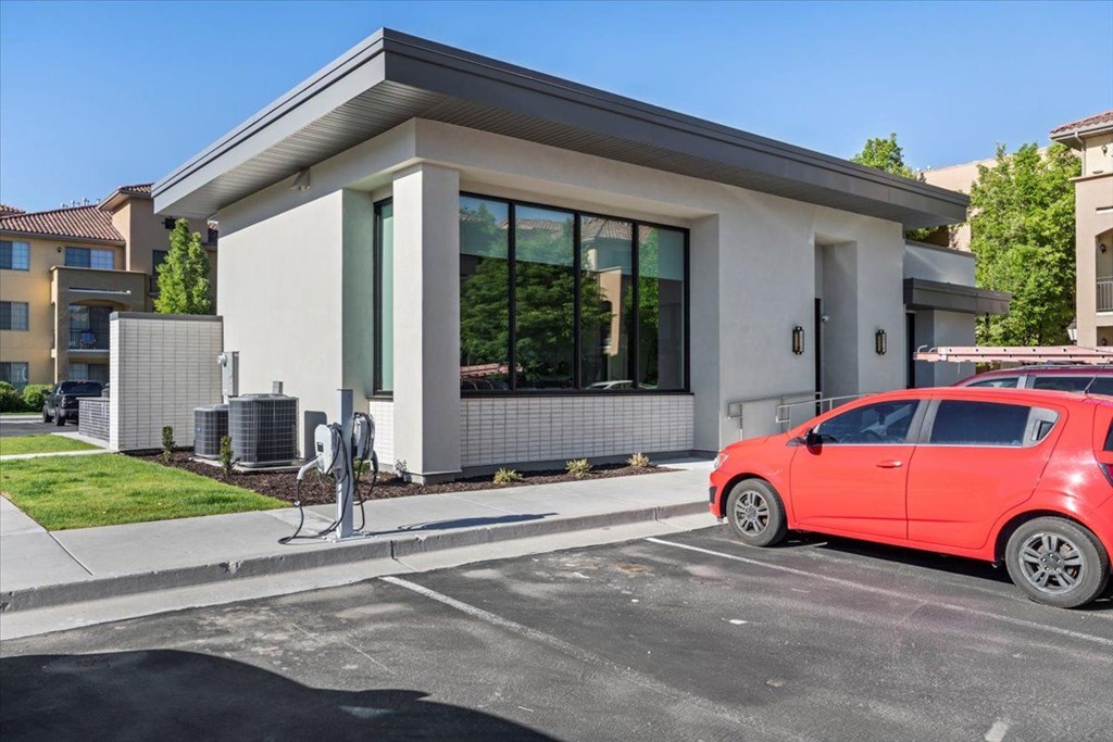 Car Parking at Siena Villas Apartments, Utah, 84097