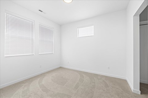 Carpeted Bedroom at Alante Homes at Spring Run, Idaho, 83607