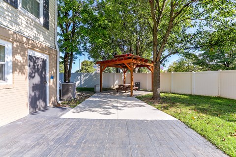 Wooden gazebo at AVIA North Shore Apartments, Jeffersonville, 47130