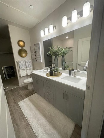 Bathroom Bathroom - Photo Gallery 3