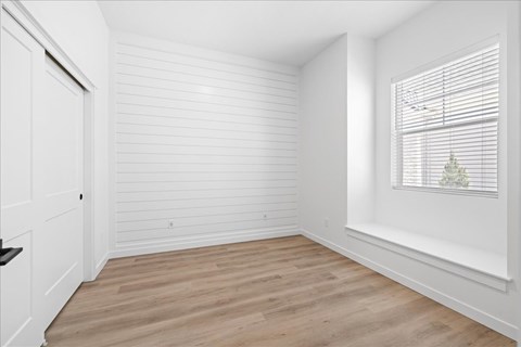 Large Windows at Alante Homes at Spring Run, Caldwell