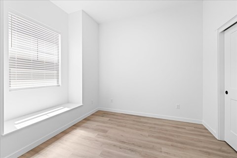 Vacant Bedroom at Alante Homes at Spring Run, Idaho