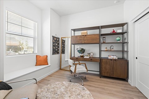 Work Desk at Alante Homes at Spring Run, Idaho, 83607