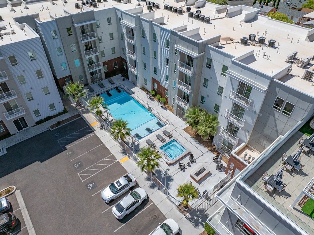 Aerial View Of Pool Aerial View Of Pool at 605 Place Student Housing & Co-Living, Utah, 84770