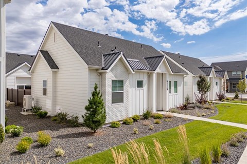 Elegant Exterior View at Alante Homes at Spring Run, Caldwell, ID, 83607