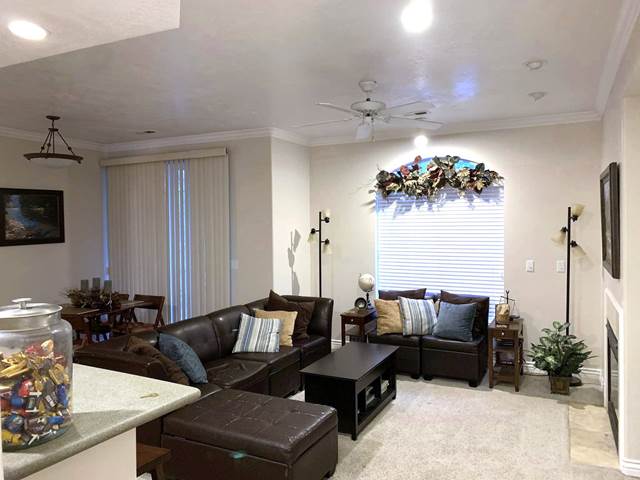Halladay 272 W 400 N Apartments