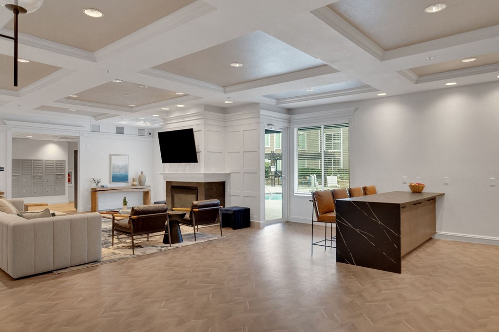 avia alpha side clubhouse 09042024