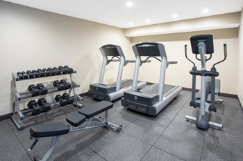 Fitness Center Fitness Center - Photo Gallery 4