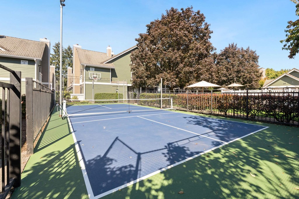 Tennis Court at AVIA Lofts on Parkway, Vancouver