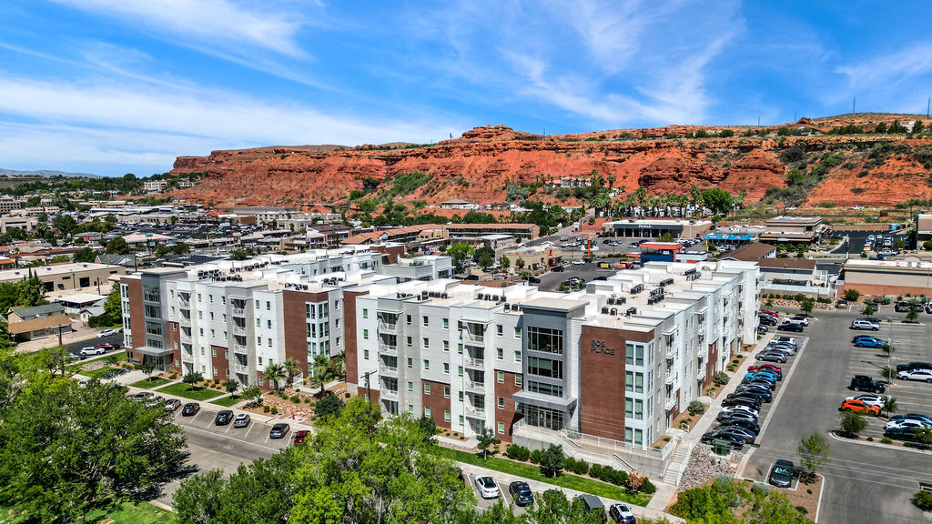 605 Place Student Housing & Co-Living