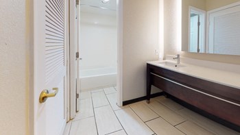 bathroom - Photo Gallery 36