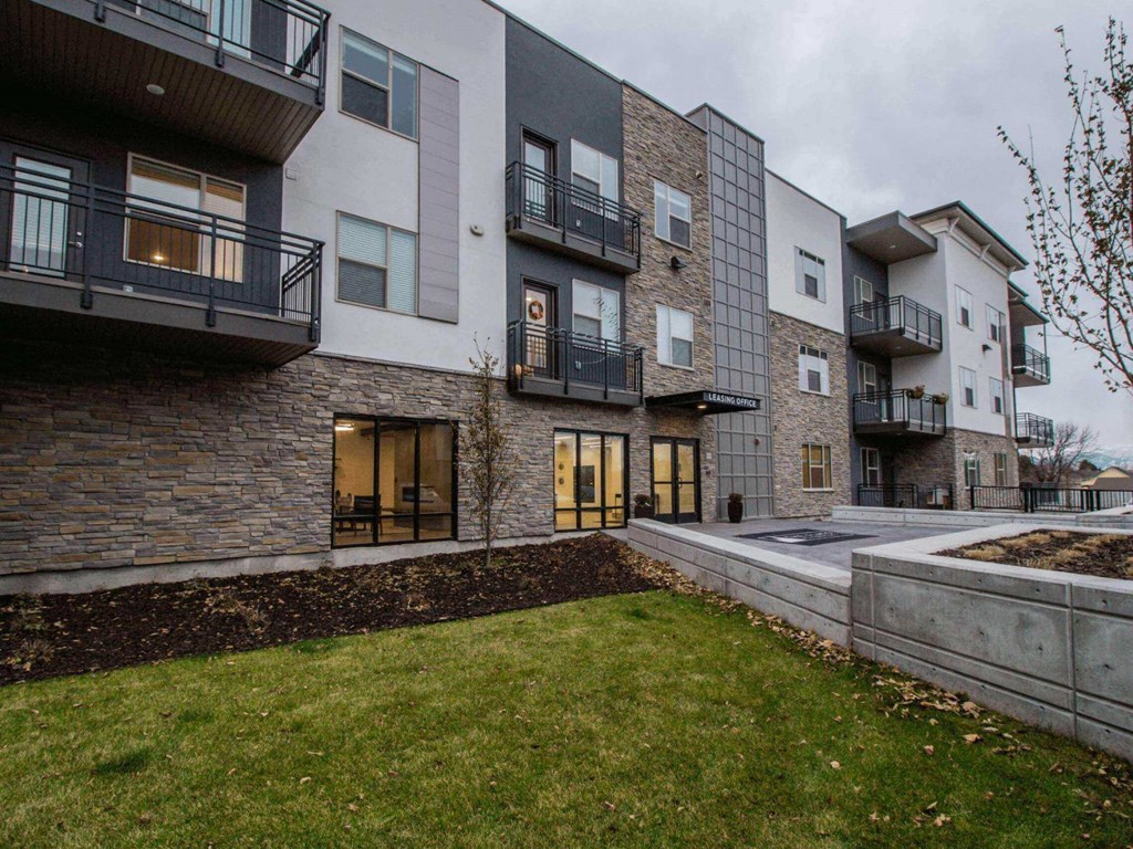 Office at The Flats at Riverwoods, Provo