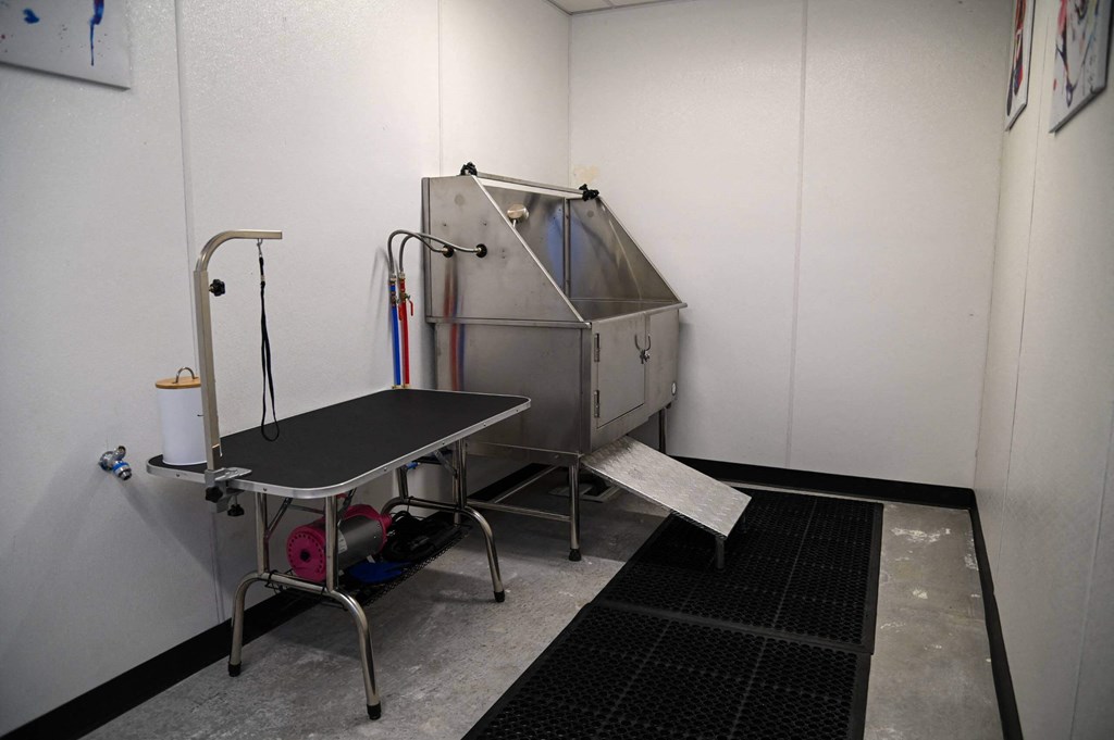 Pet Wash Station at SevenO2 Main Apartments, Salt Lake City, Utah