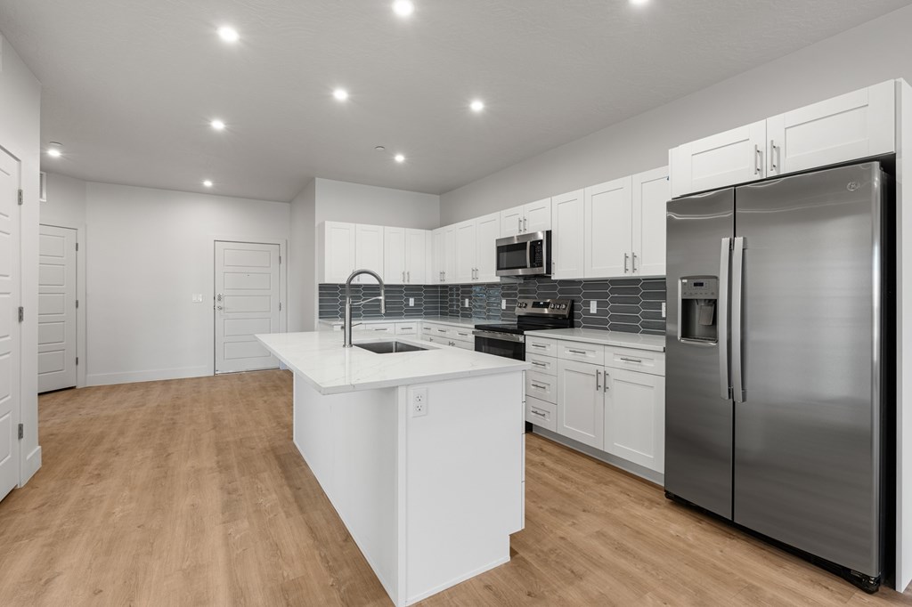 Kitchen Appliances at The Vue At Desert Color, St. George, 84790