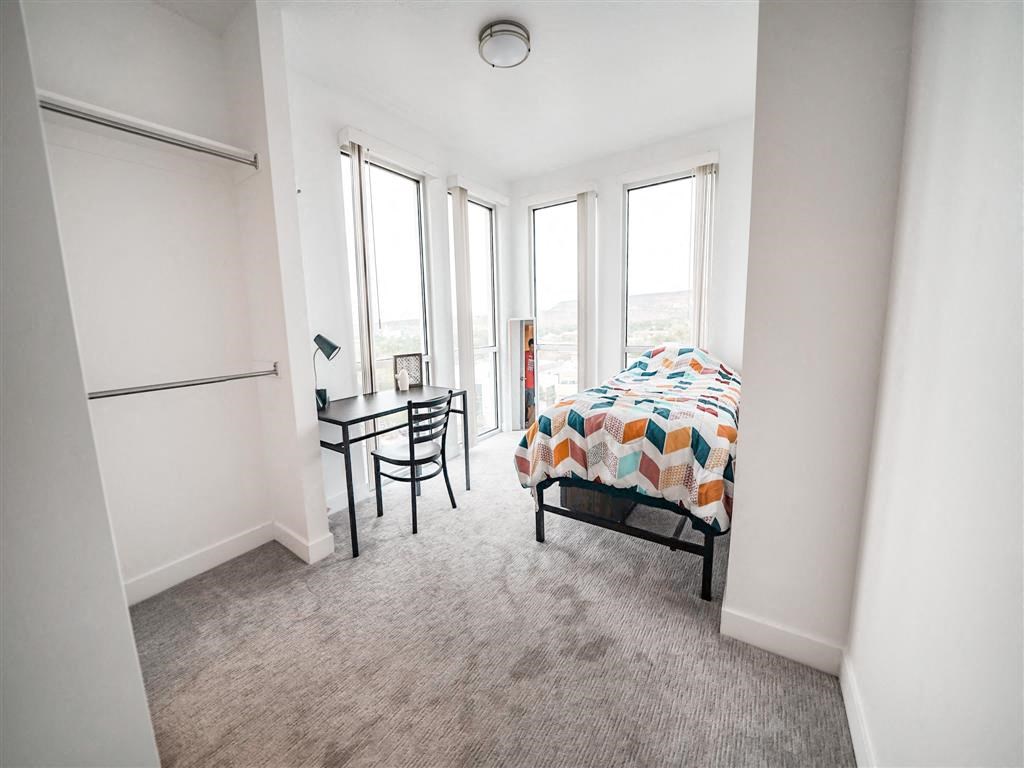 605 Place Bedroom w/closet 605 Place Bedroom w/closet at 605 Place Student Housing & Co-Living, St George