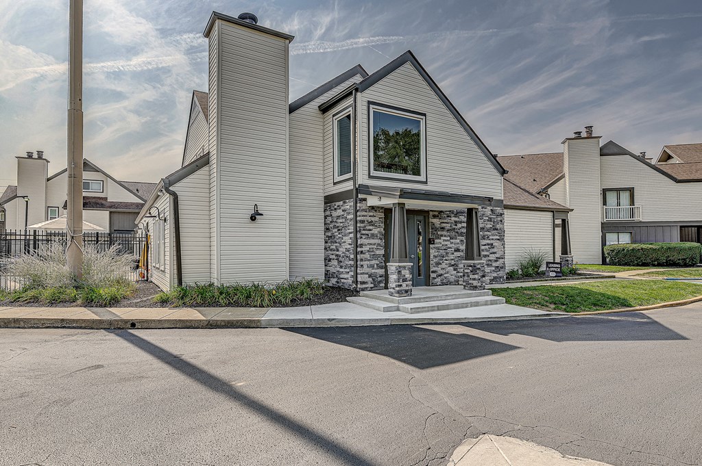 af clubhouse exterior side view