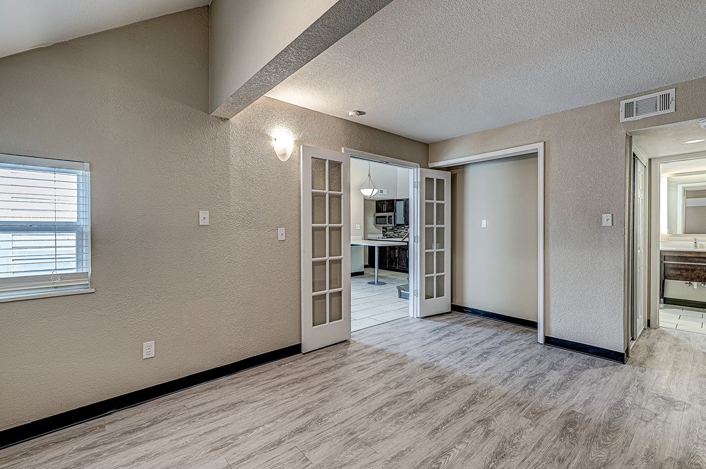 af two story bedroom area