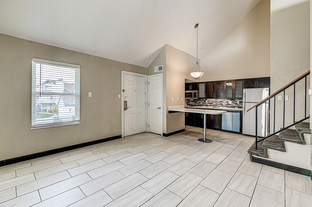 af two story living room