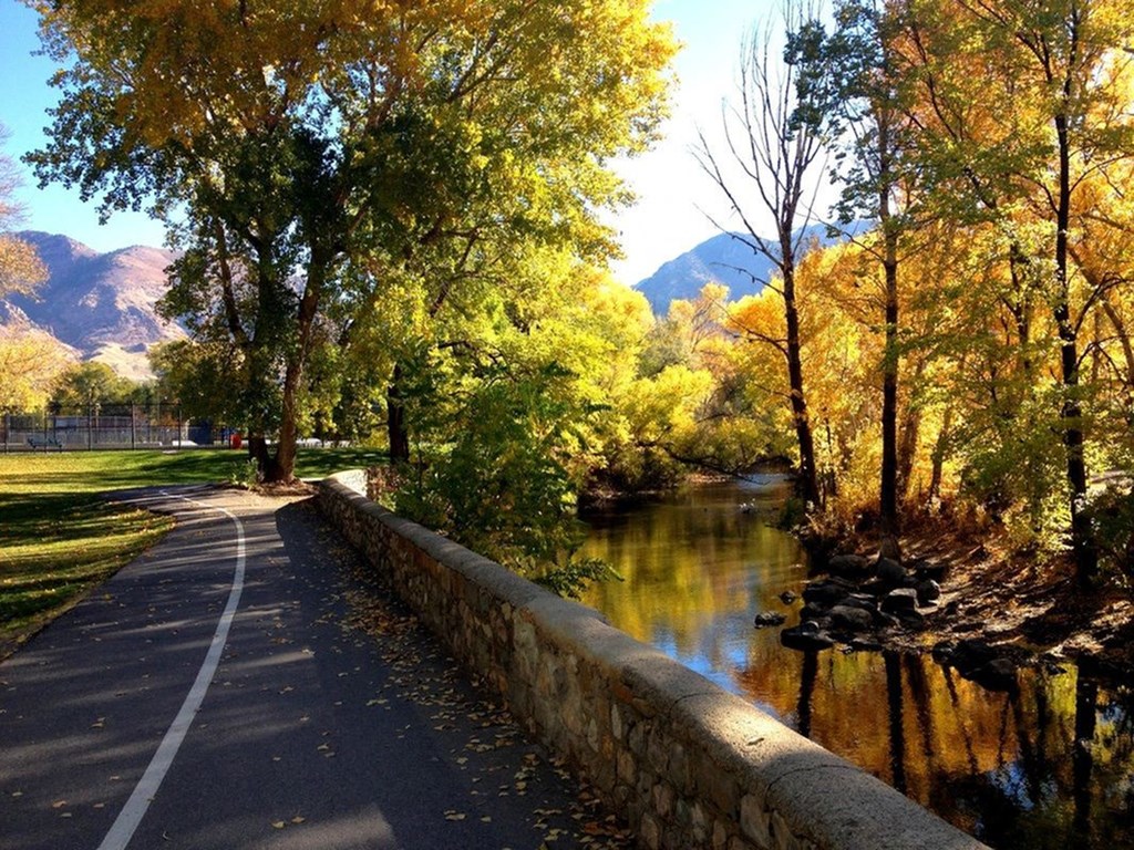 Trail at The View on 20th, Ogden