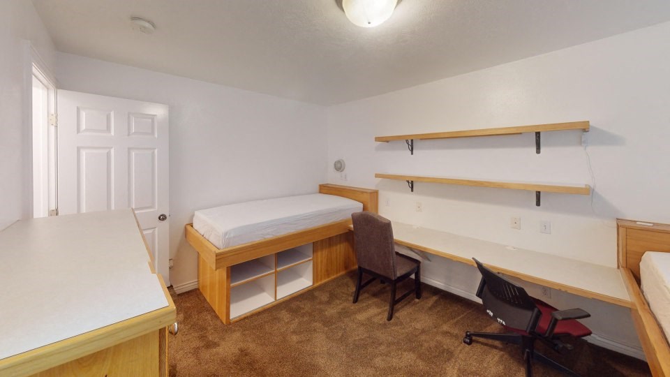 Halladay - Hall Of Justice - 500 N 530 E  (Student)