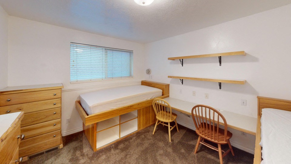 Halladay - Hall Of Justice - 500 N 530 E  (Student)