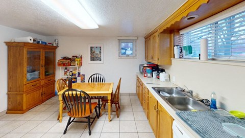 3x1 - Shared Room Basement