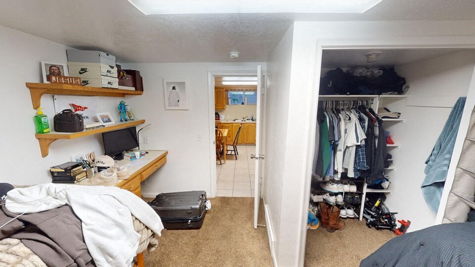 3x1 - Shared Room Basement