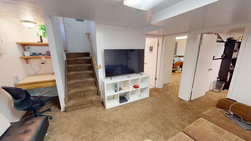 3x1 - Shared Room Basement