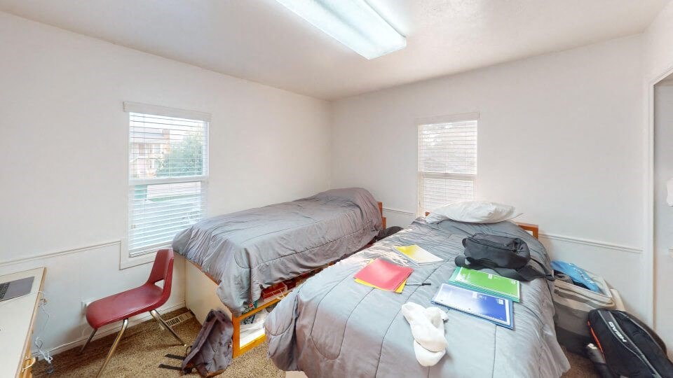 2x1 - Shared Room Main Floor