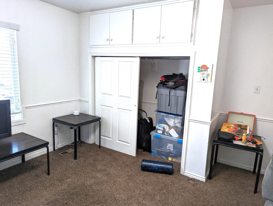 2x1 - Shared Room Main Floor