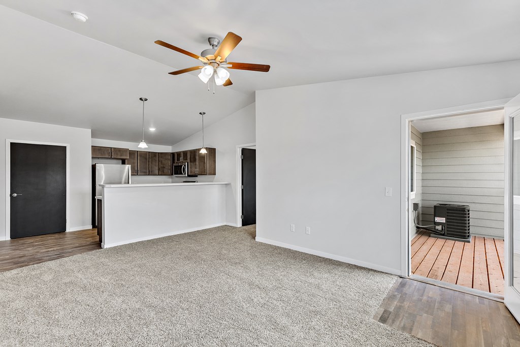 Red Rock Apartments | Patio View