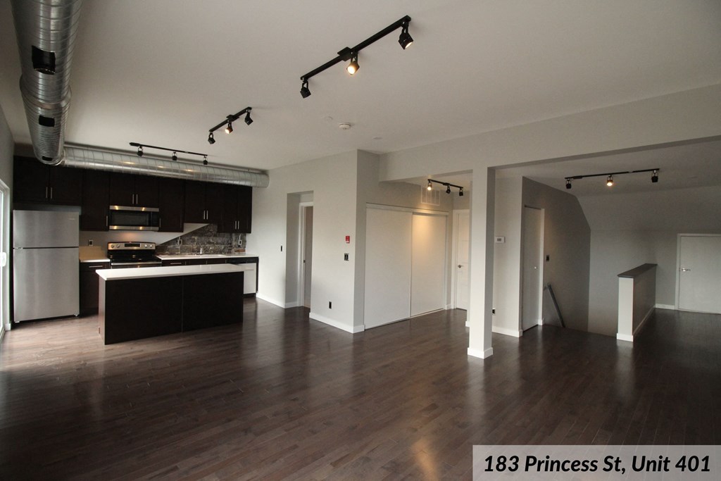 183 Princess St, Unit 401 183 Princess St, Unit 401