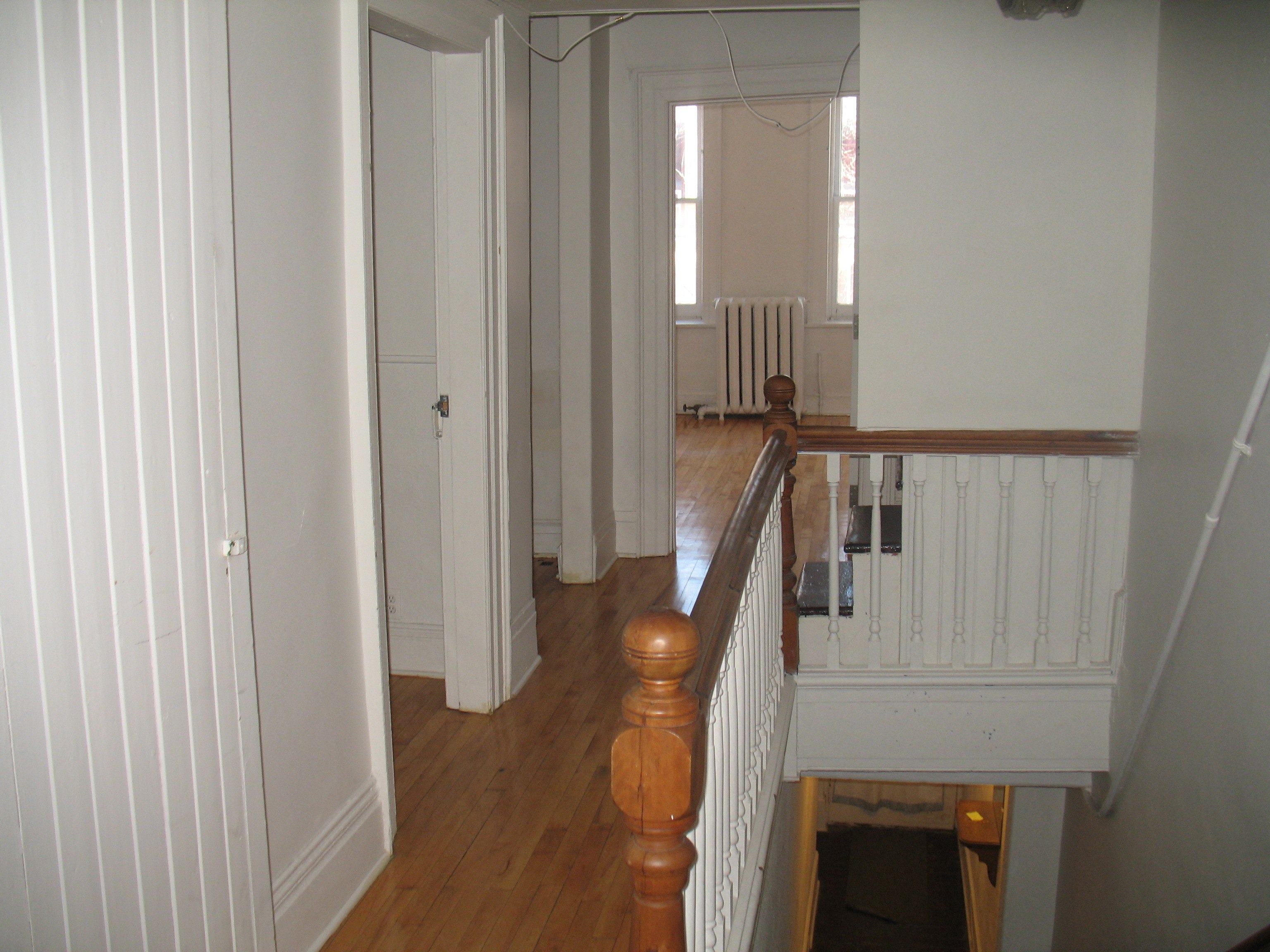 4 bedroom apartment - 236 Princess Street, Kingston - unit 1 2