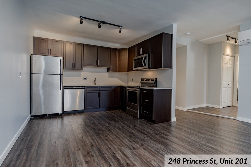 248 Princess St, Unit 201