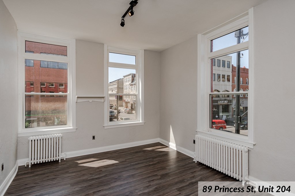 89 Princess, Unit 204 interior