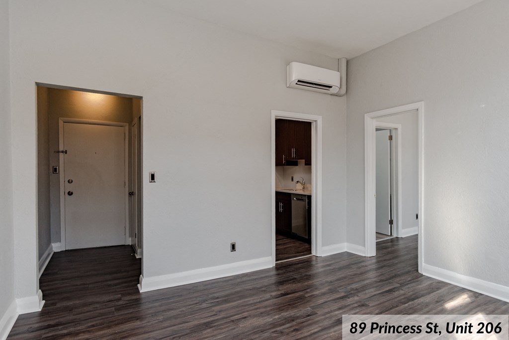89 Princess, Unit 206 interior