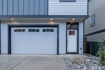 Exterior - Photo Gallery 6