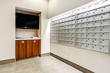 Mail Room Mail Room - Photo Gallery 5
