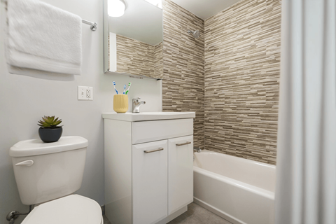 Kenmore Place Bathroom