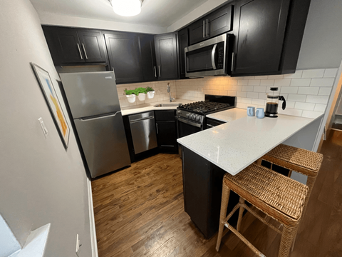 Oakdale Terrace One Bedroom Kitchen