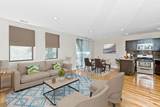 Lincoln Square Commons - 4759 N Maplewood Ave Apartments