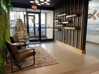 Renovated Lobby - Photo Gallery 3