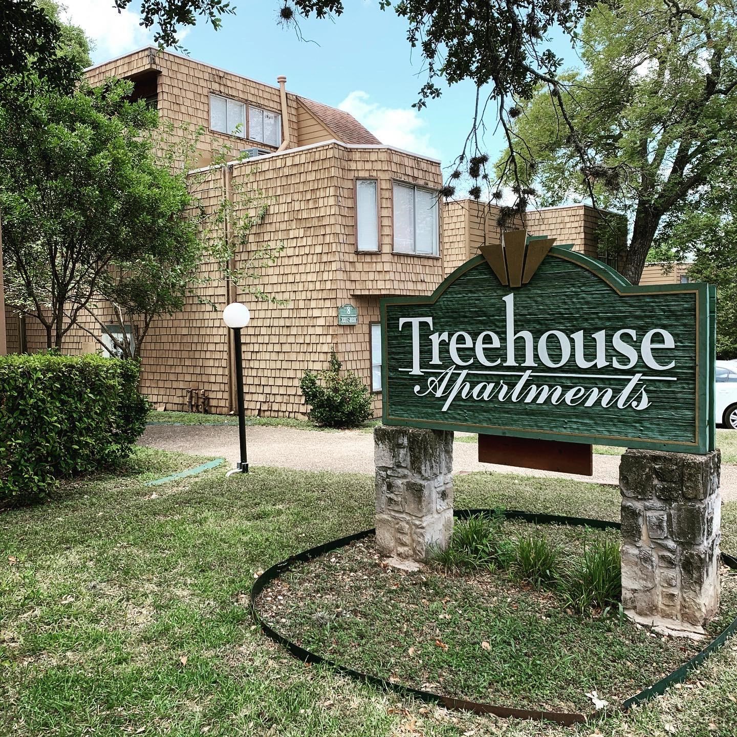 Alamo Heights Treehouse