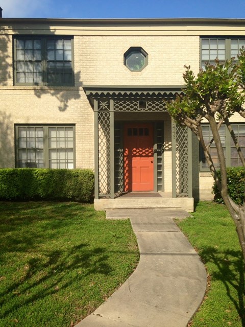 Foyer Entry