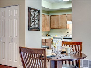 16851 South Harlem Avenue 1-2 Beds Apartment for Rent - Photo Gallery 2