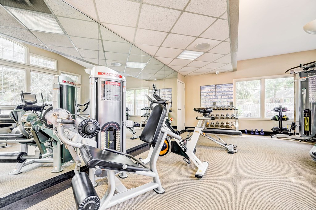 the gym at the preserve apartments