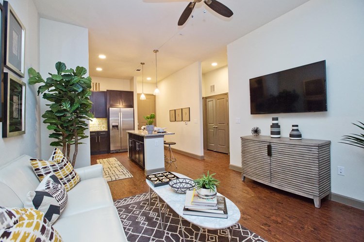 Elevate Spring Crossing is a similar property to The Mark At Cityplace located in Spring